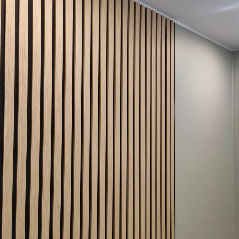 Akustiikkalevy Evella V40L, 21x600x2800mm, harmaa tammi, puuviilupintainen