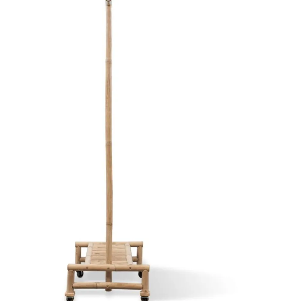 Bambu vaatenaulakko