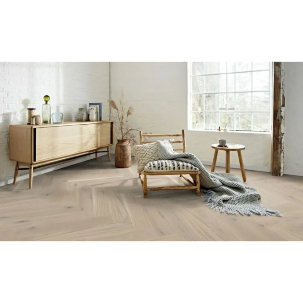 Kalanruotoparketti Boen Oak White Vivo, mattalakattu, harjattu