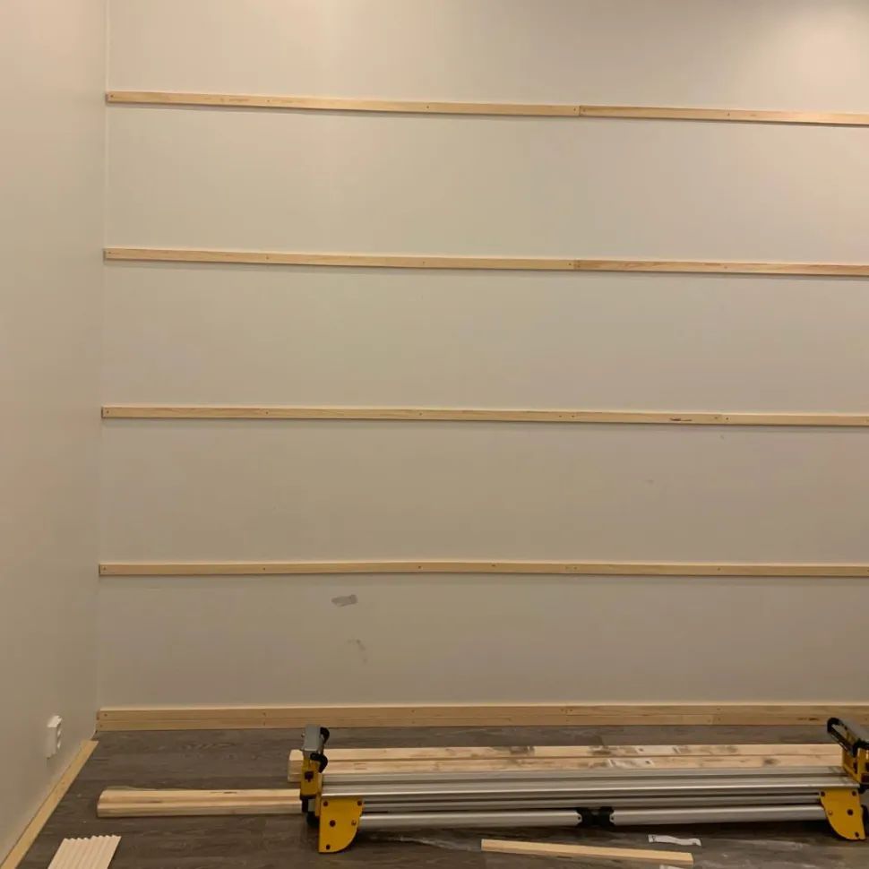 Koolausrima Cent 20x40x3300mm mänty käsittelemätön