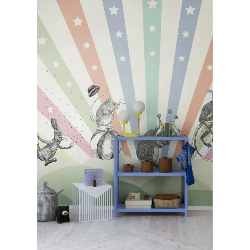 Lastenhuoneen tapetti Rebel Walls Circus Rainbow, mittatilaus