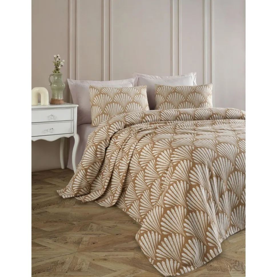 Parivuoteen päiväpeitto + 2 tyynyliinaa Linento Yelpaze, 200x230cm + 50x70cm, ruskea