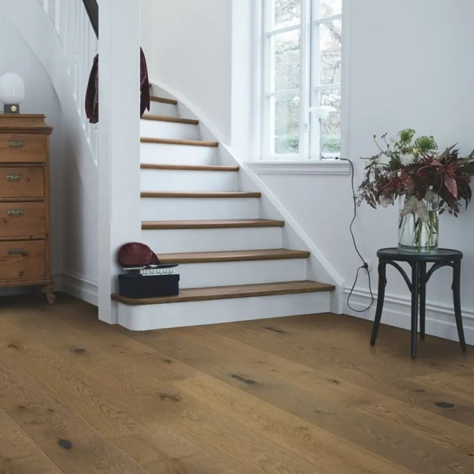 Parketti Pergo Lofoten Saddle Brown Oak, ekstramattalakattu