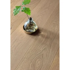 Parketti Tarkett Shade Tammi Soft Beige Plank 1S, harjattu, luonnollinen