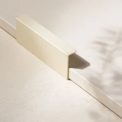 Profiilivedin Toniton x Beslag Design Hide 120 eri värejä