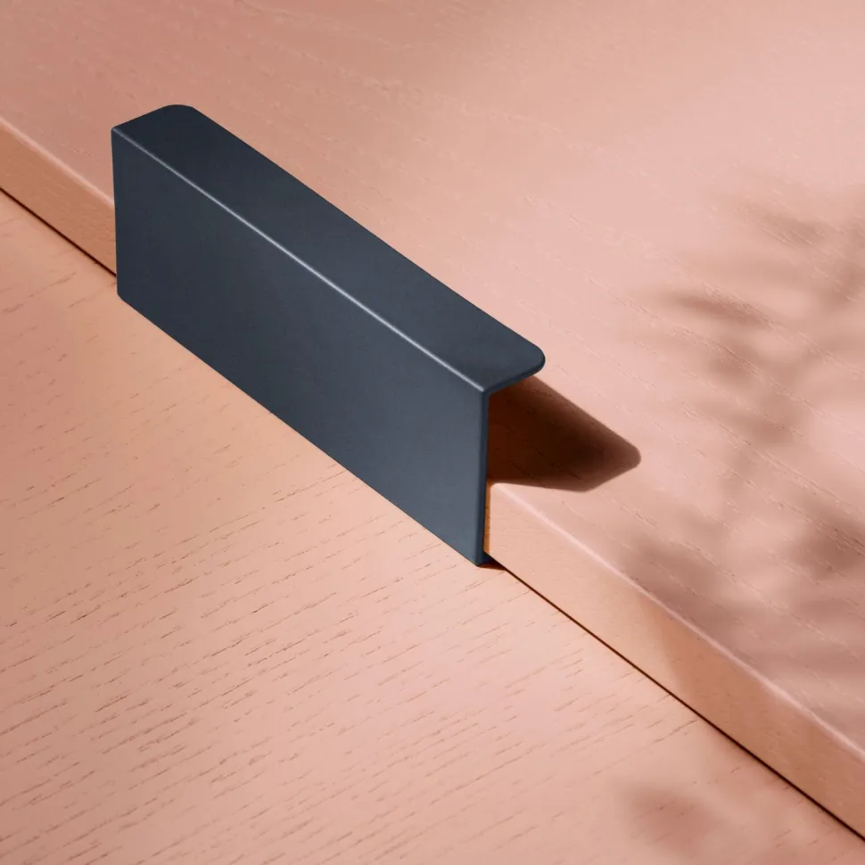 Profiilivedin Toniton x Beslag Design Hide 120 eri värejä